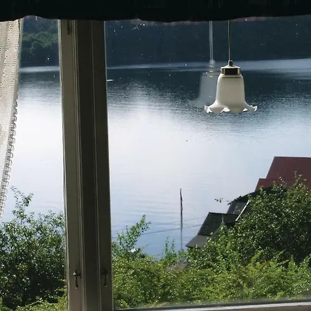 4 Bedroom Beautiful In Lindesnes Lonestranda