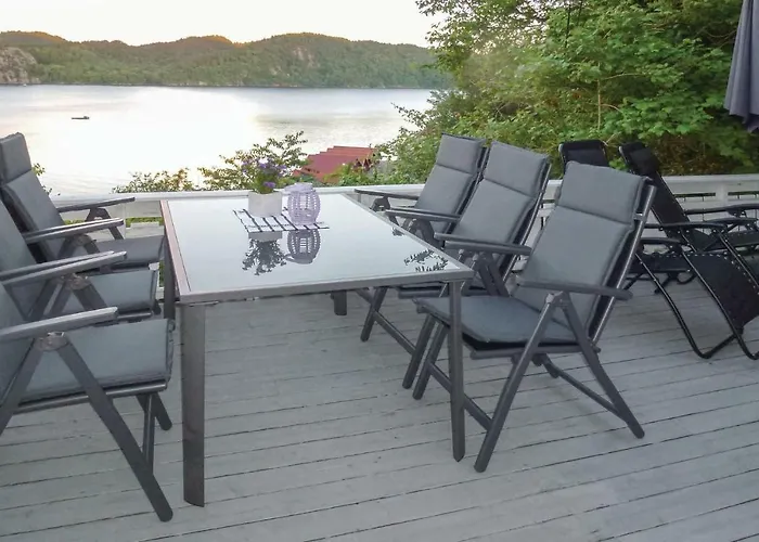 Дом отдыха 4 Bedroom Beautiful In Lindesnes Homme
